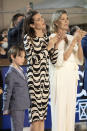 <p>En juin 2021, Charlotte Casiraghi assiste au Jumping de Monte-Carlo dans une robe signée Chanel. Sa mère Caroline de Monaco et son fils Raphael sont également au rendez-vous.</p><br>
