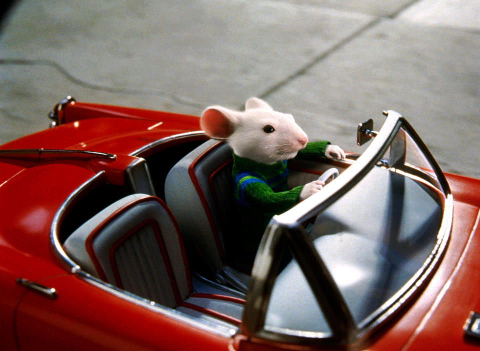 STUART LITTLE 2, Stuart Little (voice: Michael J. Fox), 2002, ©Columbia/courtesy Everett Collection