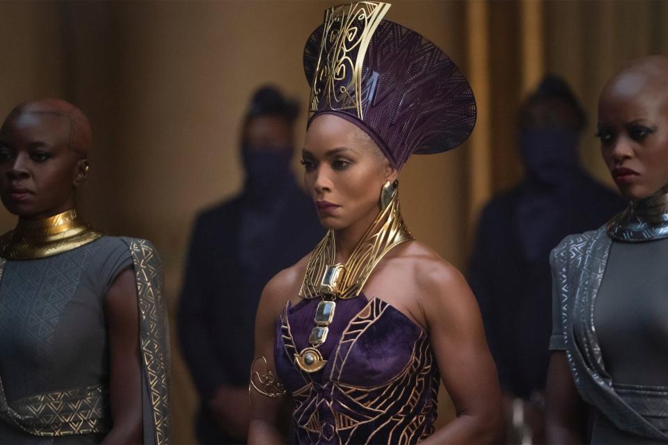 custom_fields.Caption:"Angela Bassett as Ramonda in Marvel Studios' BLACK PANTHER: WAKANDA FOREVER. Photo by . © 2022 MARVEL."