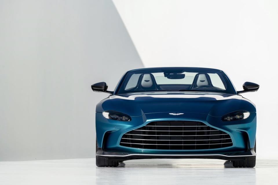 2023 Aston Martin V12 Vantage Roadster - Photos From Every Angle