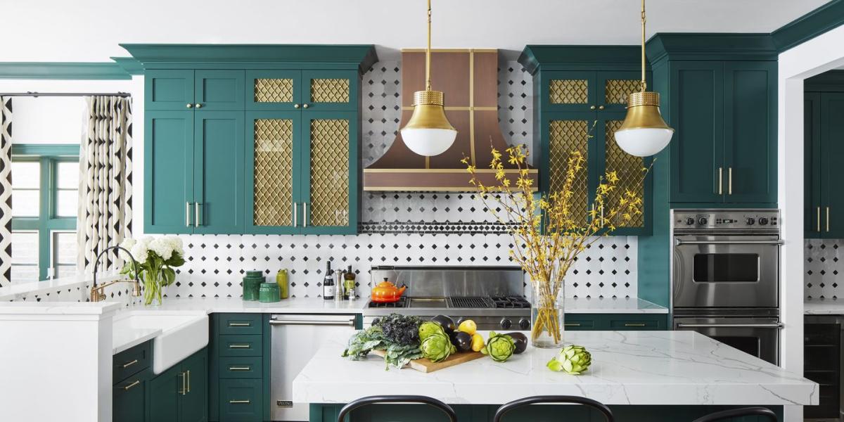 You'll Want an Emerald Green Kitchen After Seeing This California  Renovation