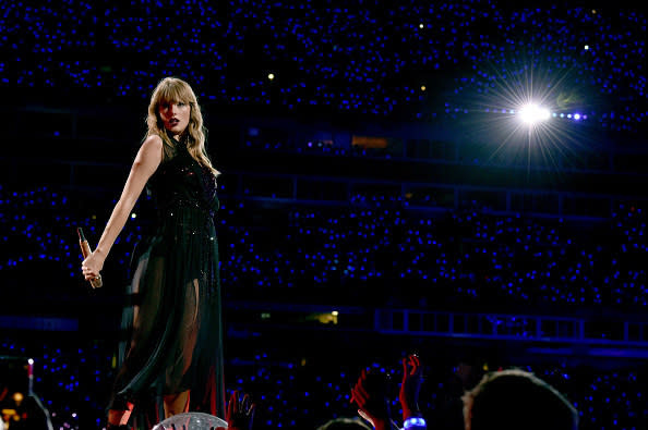 Being where Taylor grew up combined with the fact that there are three consecutive nights, this tour location is sure to be a real crowd-pleaser!