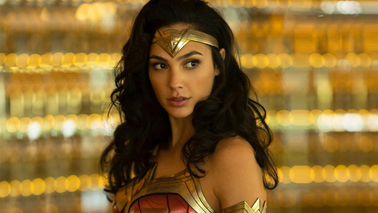  Gal Gadot in Wonder Woman 1984 