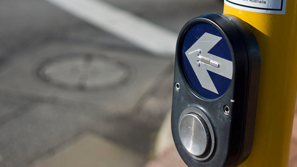 Pedestrians won't need to touch buttons at pedestrian crossings, as Sydney CBD rolls out automated crossings 24/7. Source: AAP