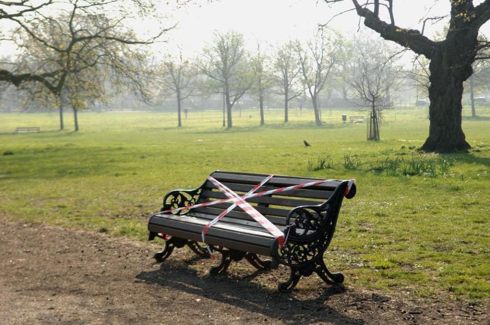 Benches on Clapham Common, which would usually be heaving with families this Easter weekend, have been put out of bounds by Lambeth council.