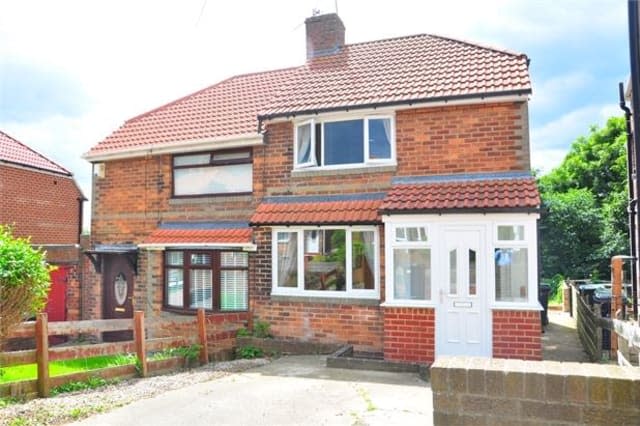 Two-bed house near Emmanuel College, Gateshead