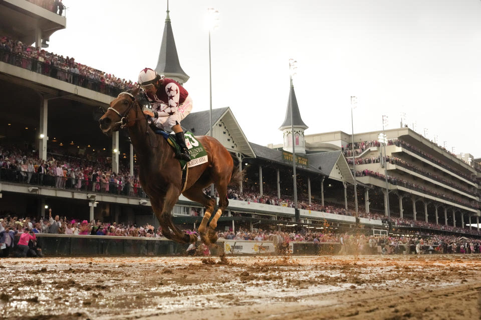 Brian Hernandez Jr. rides Thorpedo Anna to win he 150th running of Kentucky Oaks horse race at Churchill Downs Friday, May 3, 2024, in Louisville, Ky. (AP Photo/Jeff Roberson)