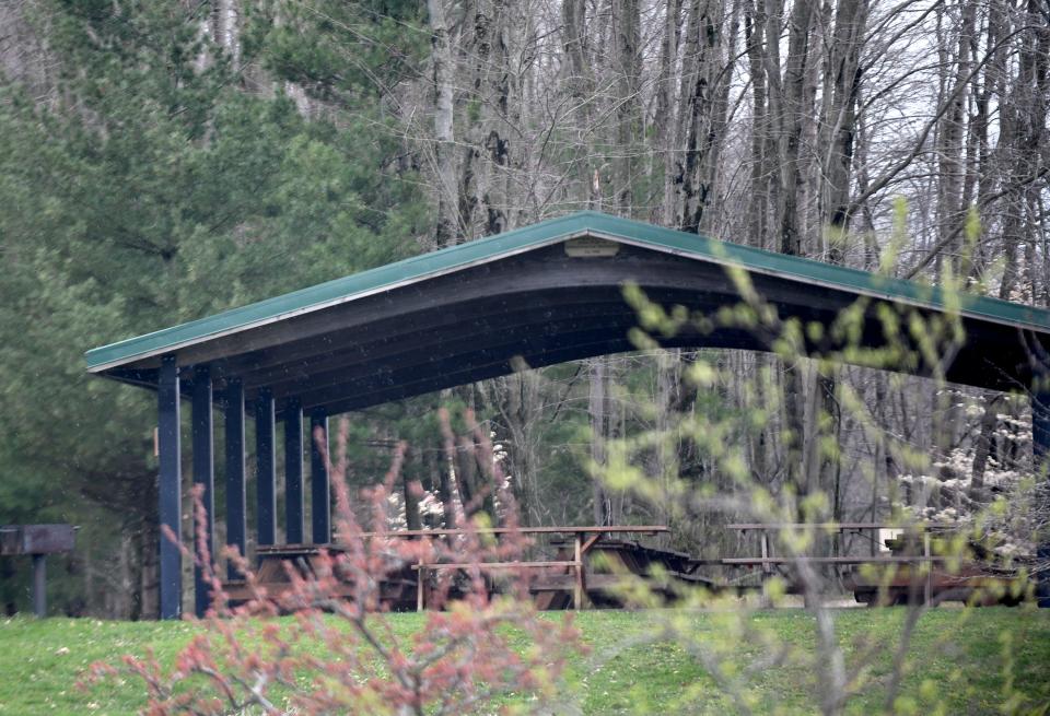 A shelter is available for picnics at Walborn Reservoir.