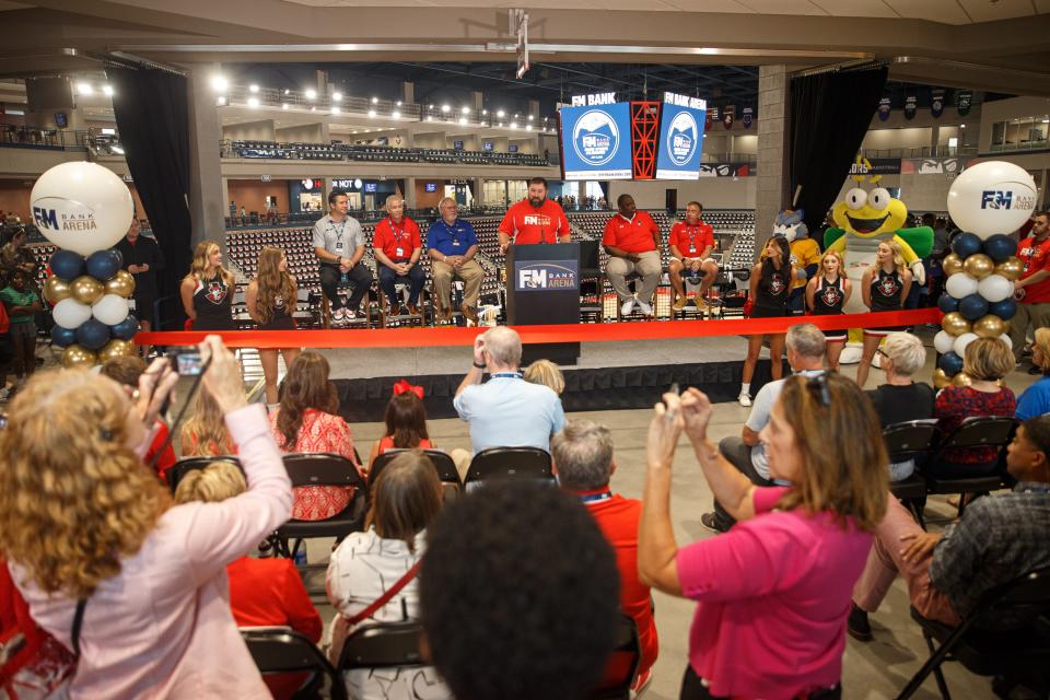 Danny Butler, vice president and general manager of Sabertooth Sports and Entertainment, speaks to a crowd during the grand opening of F&M Bank Arena in Clarksville, Tenn. on Saturday, July 15, 2023