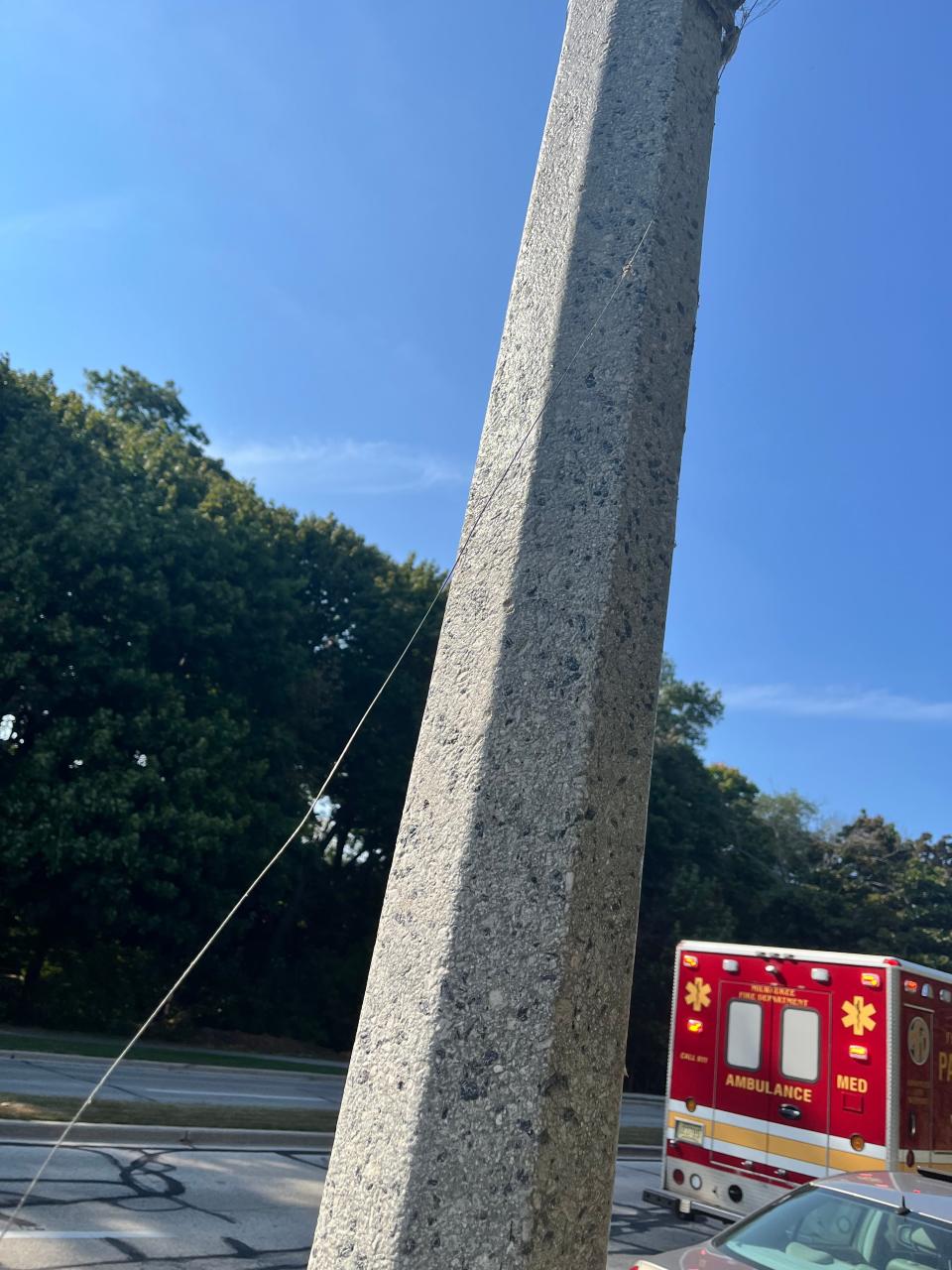 The wire, which Ronald Ekker said was about 0.8 millimeters thick, detached from an anchor on one side of Lincoln Memorial Drive and remained attached to a light pole on the other side of the road.