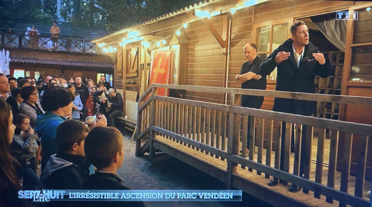 Sept à Huit – “He yells at folks he would not pay?”, “He is boastful”, “Fairly filthy”: Web customers criticize the habits of the president of Puy du Fou with park volunteers