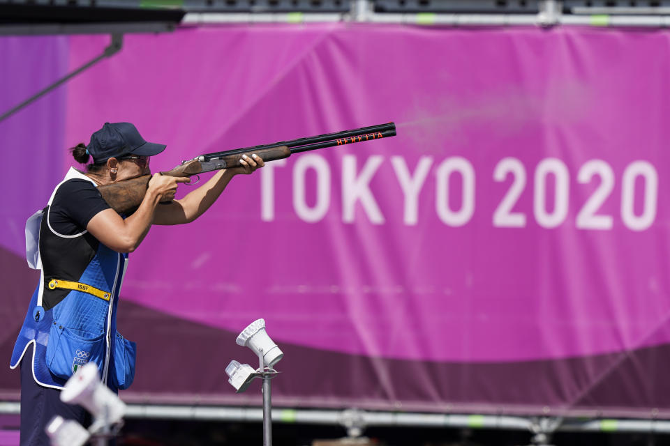 Diana Bacosi, of Italy, competes in the women's skeet at the Asaka Shooting Range in the 2020 Summer Olympics, Sunday, July 25, 2021, in Tokyo, Japan. (AP Photo/Alex Brandon)