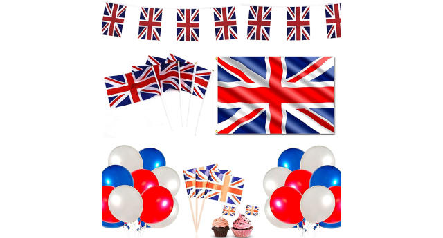 This set comes with so much more than just red, white and blue balloons, too. (Amazon)