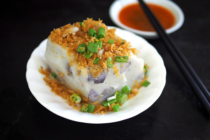 Their yam cake comes with chunks of yam and is topped with dried fried shrimp