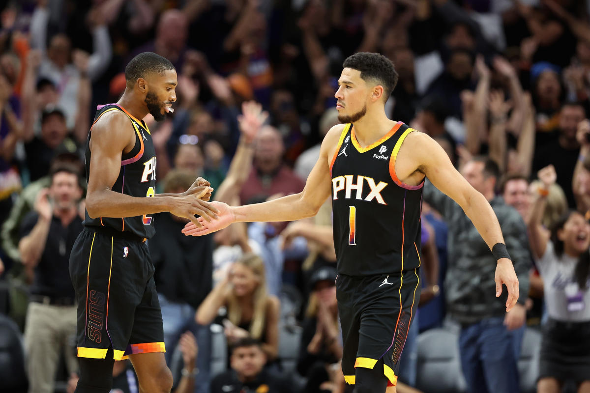 Suns exorcise some demons with 22-point comeback win over Mavericks, 5 months after Game 7 humiliation