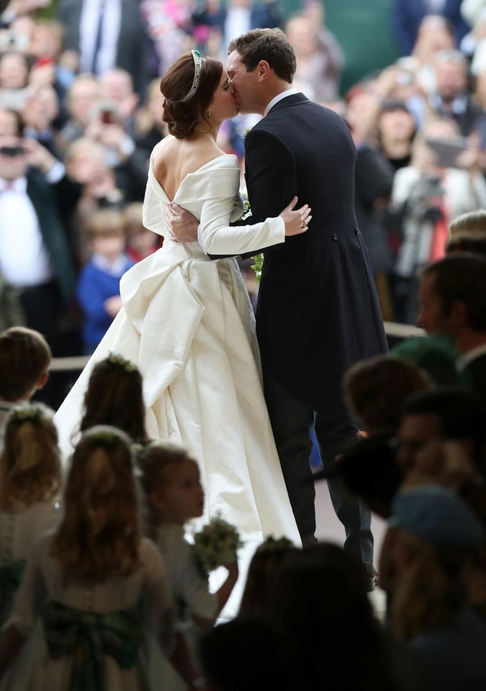 <p>Princess Eugenie and Jack Brooksbank just <a href="https://www.townandcountrymag.com/society/tradition/a15841755/princess-eugenie-jack-brooksbank-wedding/" rel="nofollow noopener" target="_blank" data-ylk="slk:got married;elm:context_link;itc:0;sec:content-canvas" class="link ">got married</a> inside St. George's Chapel and shared the most adorable moments during their ceremony.</p>