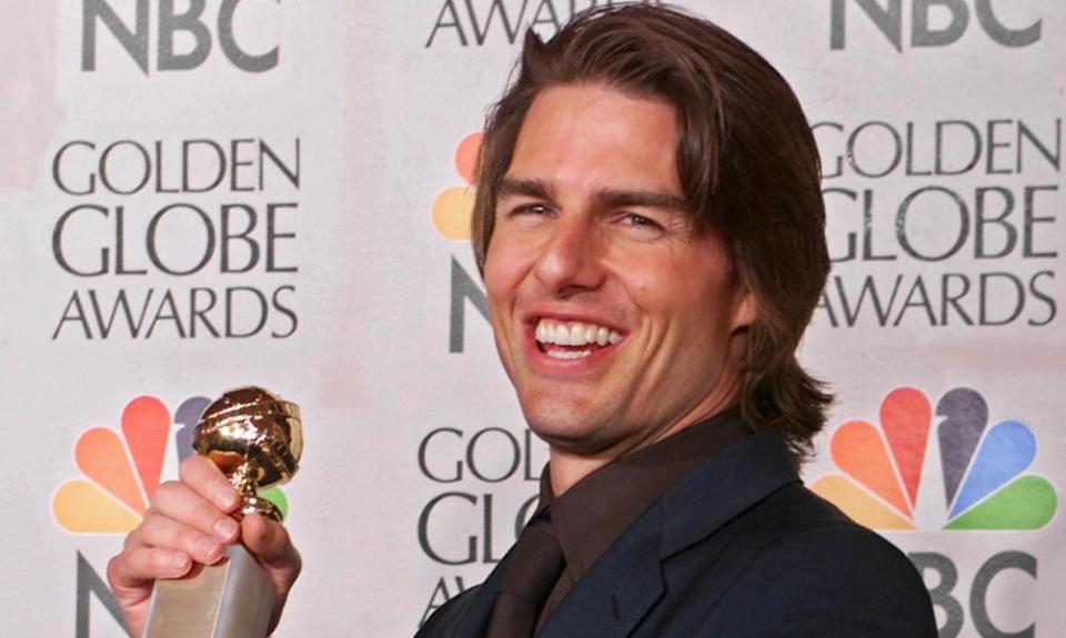 Actor Tom Cruise has returned his three Golden Globes.