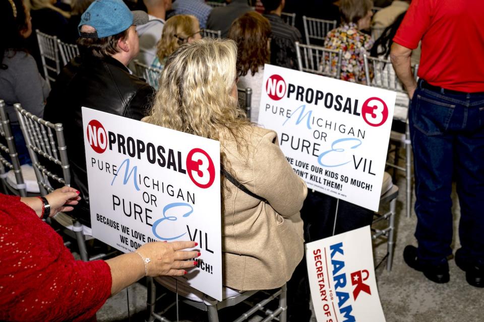 People voted for Proposition 3 in Michigan on Nov. 8, adding the right to abortion and contraceptive use to the state constitution. <a href="https://media.gettyimages.com/id/1244476424/photo/michiganabortion.jpg?s=1024x1024&w=gi&k=20&c=B0Wz_JJPZigmKp8WeOUHyNDJMNsL5xPMnYtT2OzsWV0=" rel="nofollow noopener" target="_blank" data-ylk="slk:Nic Antaya for The Washington Post via Getty Images;elm:context_link;itc:0;sec:content-canvas" class="link ">Nic Antaya for The Washington Post via Getty Images</a>