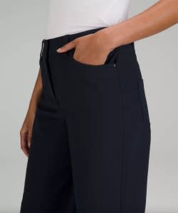 Lululemon On The Move Navy Trouser Pants 4 NWT Sold Out!