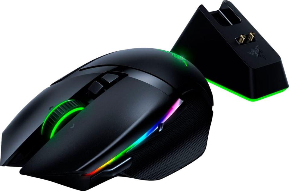 Razer Basilisk Ultimate Wireless Gaming Mouse and Charging Dock