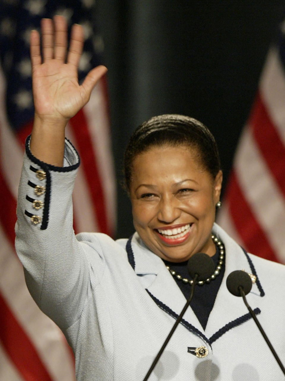 <p>1992 – CAROL MOSELEY-BRAUN – GOVERNMENT – First African-American woman elected to U.S. Senate. — Democratic presidential hopeful Carol Moseley-Braun, the first black woman elected to the Senate, waves after her address to the Democratic National Committee in Washington February 21, 2003. (Jason Reed/Reuters/CORBIS) </p>