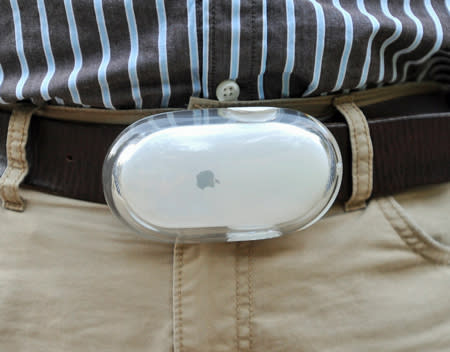 apple mouse as a belt buckle