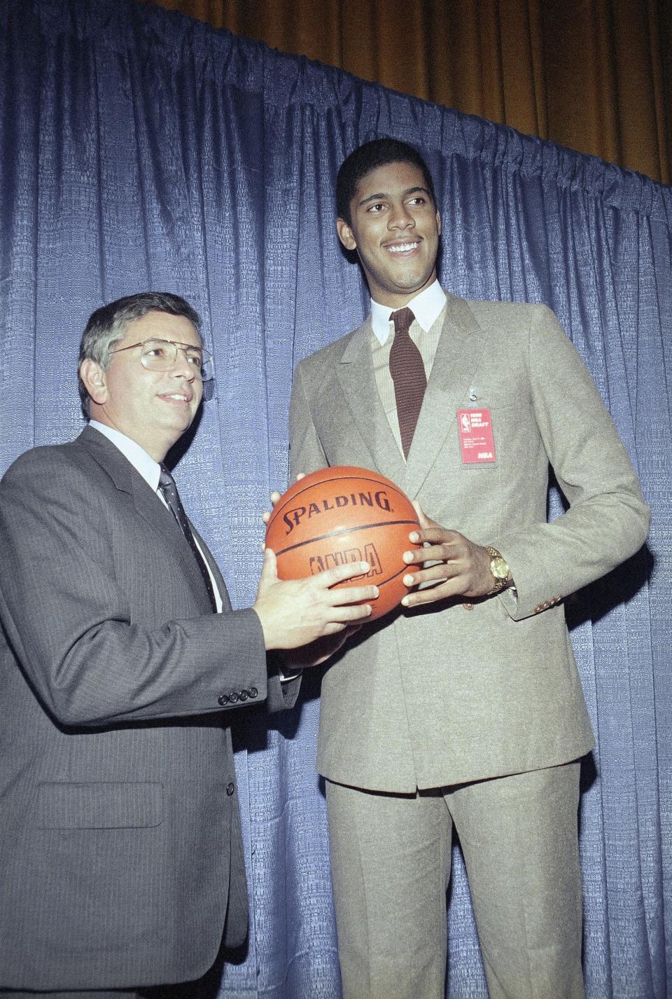 NBA Commissioner David Stern, left, stands with Brad Daugherty of North Carolina after the center was taken first in the NBA draft in New York on Tuesday, June 17, 1986 by the Cleveland Cavaliers.