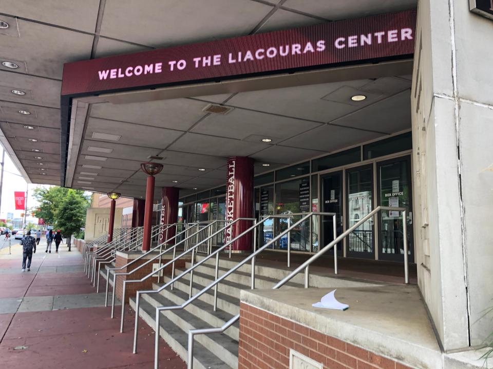 No signs indicate that the Liacouras Center at Temple University is a satellite elections office for the city of Philadelphia.