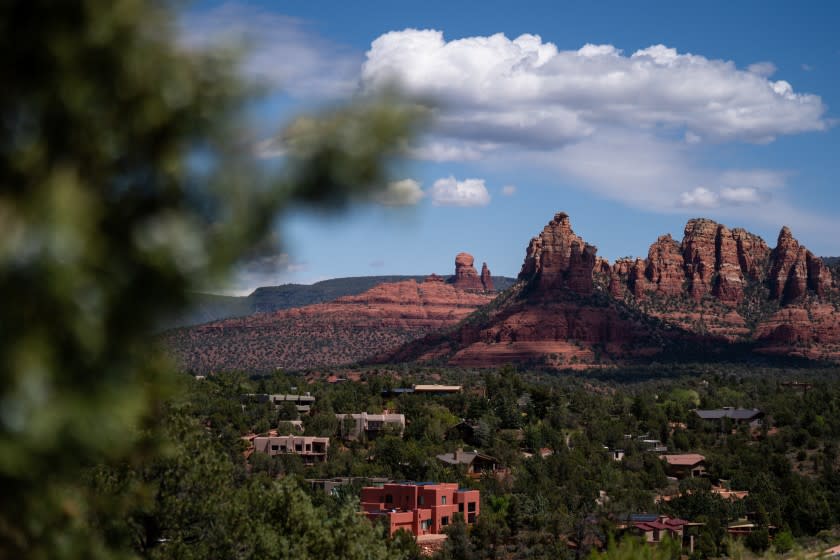 526787_NA-SEDONA-VIRUS_KKN_28019.JPG