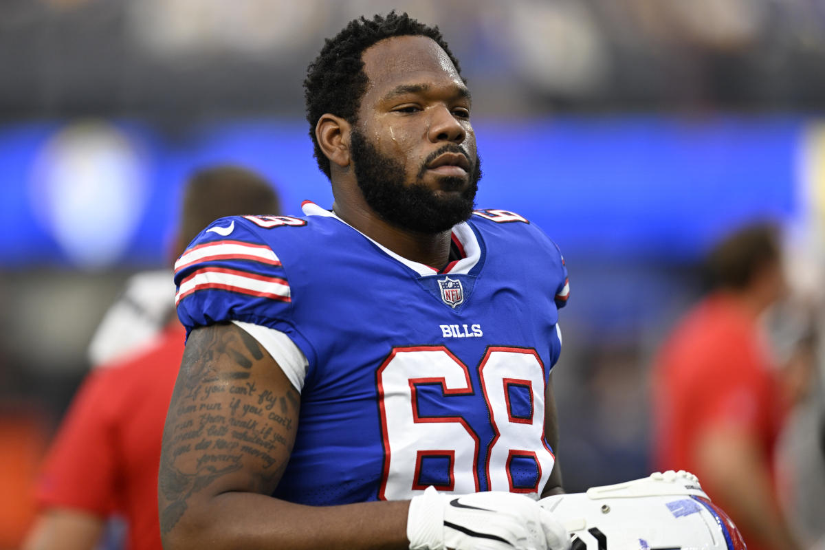 NFL suspends Bills OL Bobby Hart for allegedly punching Titans