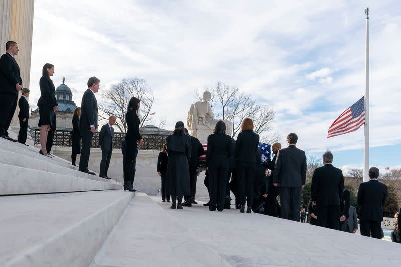 Casket of retired U.S. Supreme Court Justice O'Connor arrives at Supreme Court in Washington