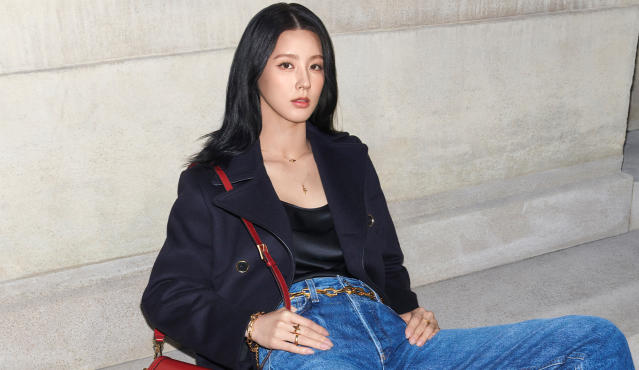 Jimmy Choo on X: The one and only Mi-Yeon, Global Brand Ambassador and  star of the Autumn 2023 campaign, showcases new additions to our growing  Diamond family. Mi-Yeon wears the Diamond Cross