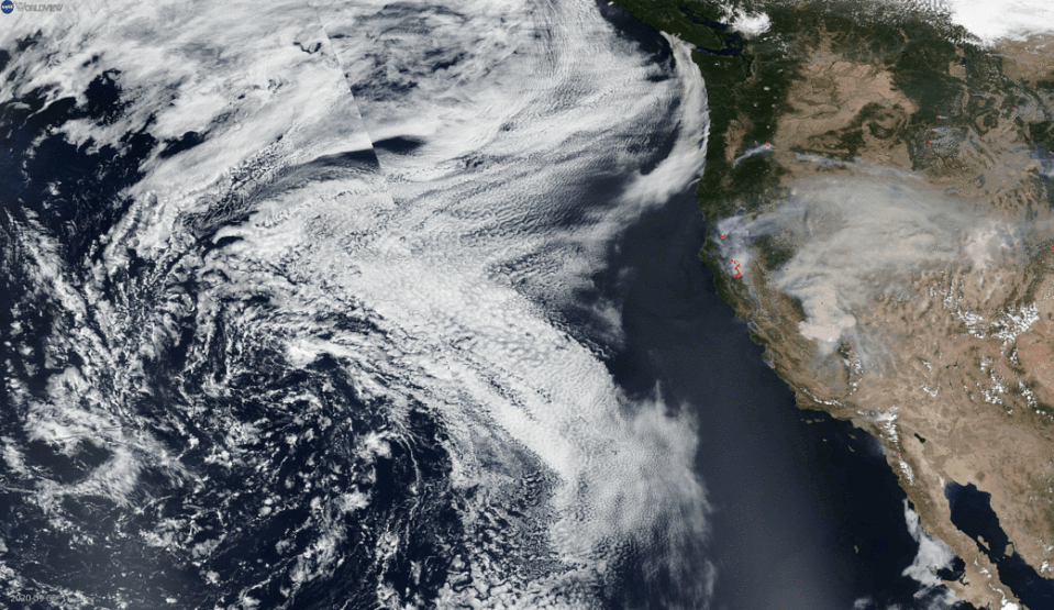 NOAA/NASA's Suomi NPP satellite captured these series of images showing the winds changing direction on Sep. 06, 2020 when choking clouds of brown smoke began to billow and cascade into the Pacific Ocean. (NASA) 