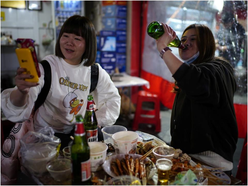 Wuhan partying nightlife