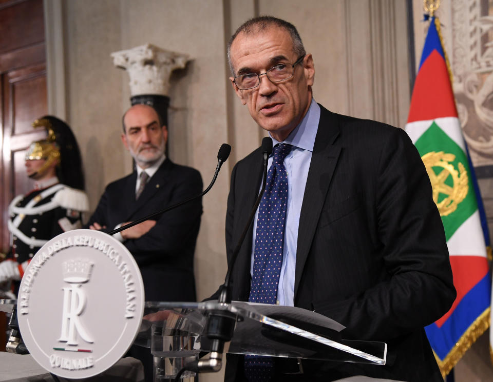 Der jetzige Übergangsregierungschef Carlo Cottarelli soll Italien in den nächsten Monaten verwalten. (Bild: ddp)