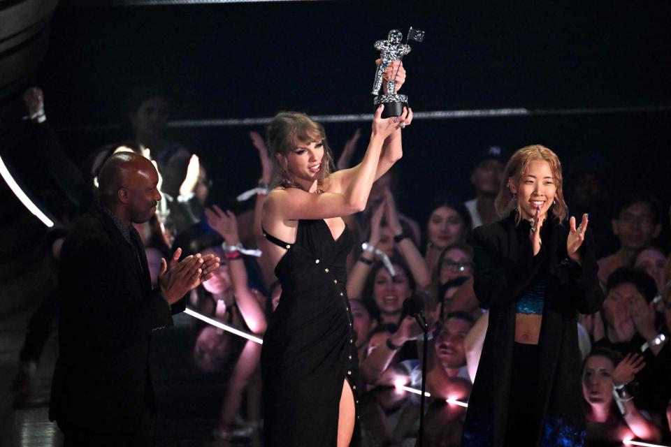 Taylor Swift accepts the Video of the Year award.