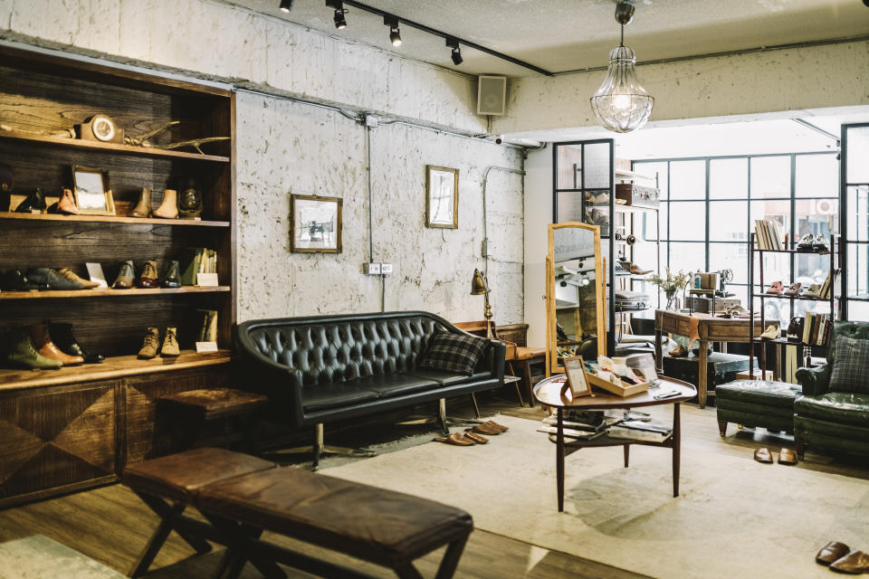 The industrial style combines modern and raw elements, like exposed lighting, metal and leather materials in dark colors like brown, gray and black. Here's where to find steampunk, urban and rustic inspired furniture at every budget. (Photo: visualspace via Getty Images)