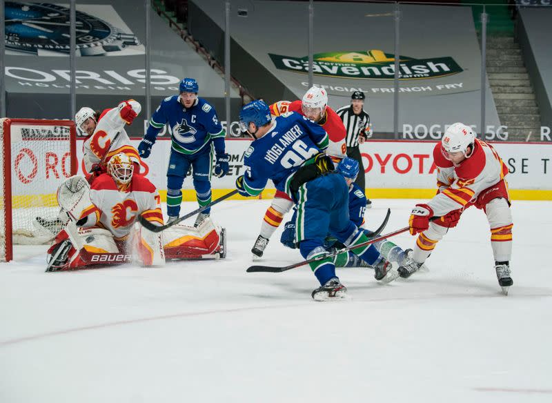 NHL: Calgary Flames at Vancouver Canucks