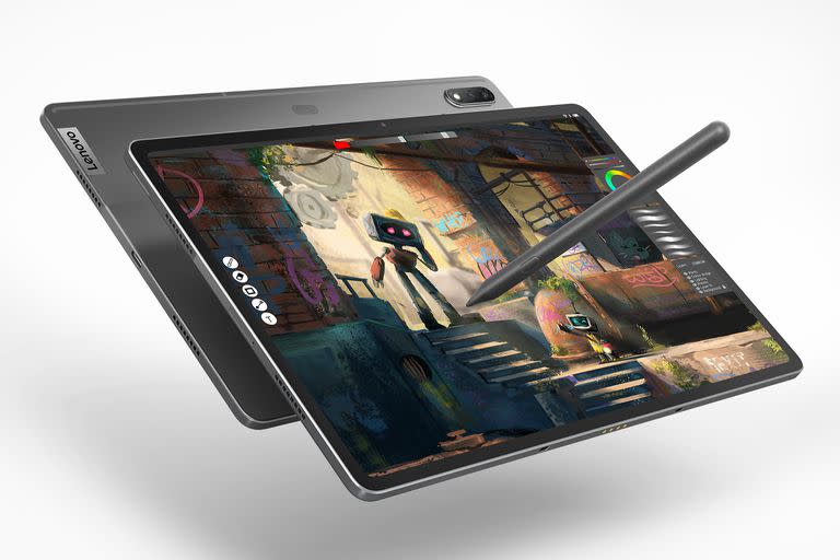 La Lenovo Tab P12 Pro tiene un lápiz para dibujar en pantalla; usa Bluetooth, y se carga cuando se engancha en forma magnética a la tableta