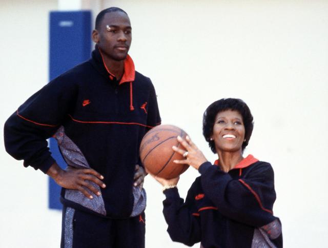 Michael Jordan's biggest demand for new 'Air' movie was that Viola ...