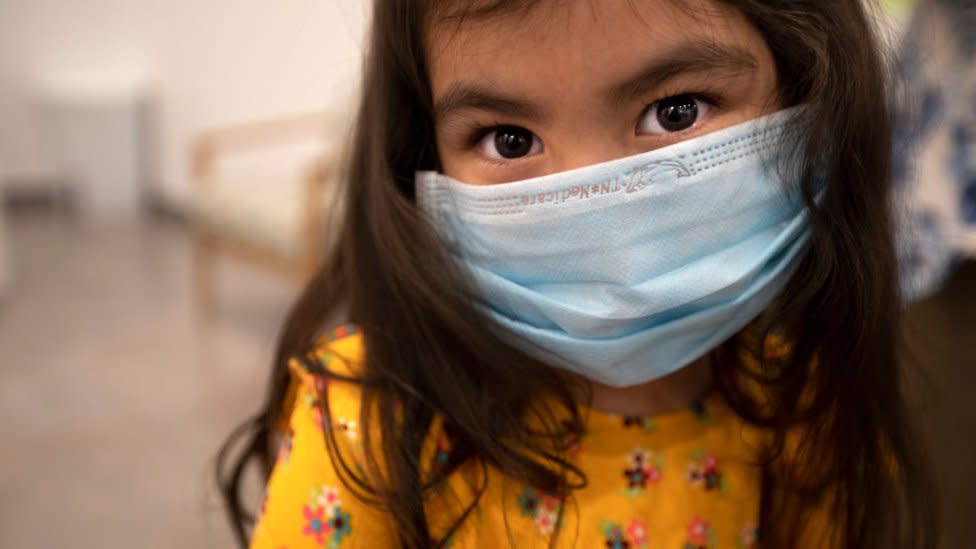 Niños con enfermedades respiratorias han colmado las unidades pediátricas en varios países.