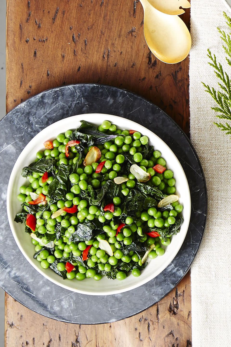 Garlicky Kale and Pea Sauté