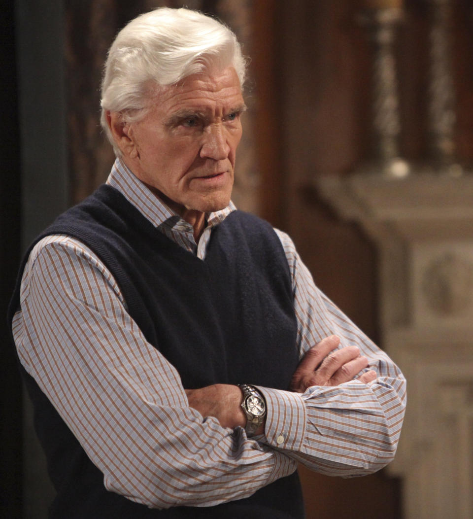 'All My Children' star David Canary died on Nov. 16, 2015. He was 77.