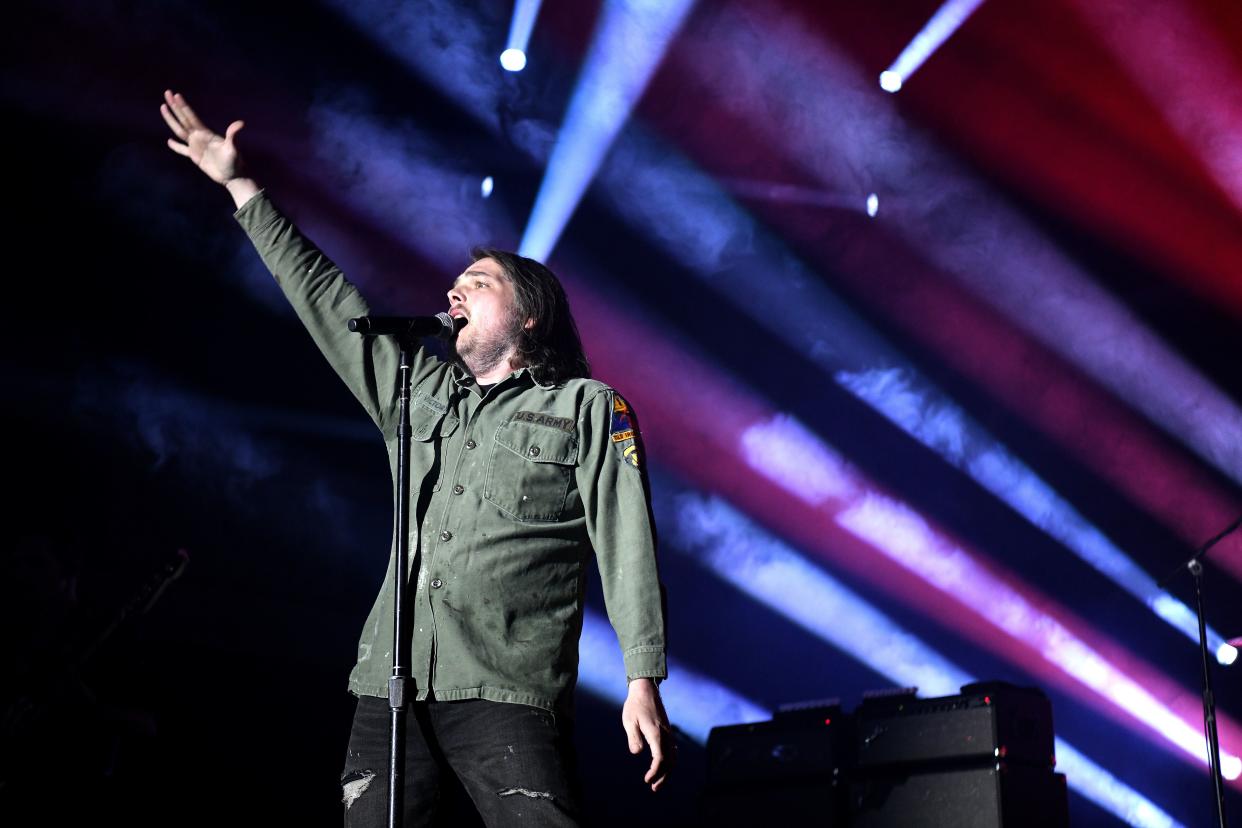 Gerard Way of My Chemical Romance, onstage at Los Angeles's Shrine Expo Hall on Dec. 20, 2019. (Photo: Mark Beemer)