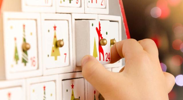 Bring on the Christmas countdown, because there are some unmissable advent calendars to buy now. (Getty Images)