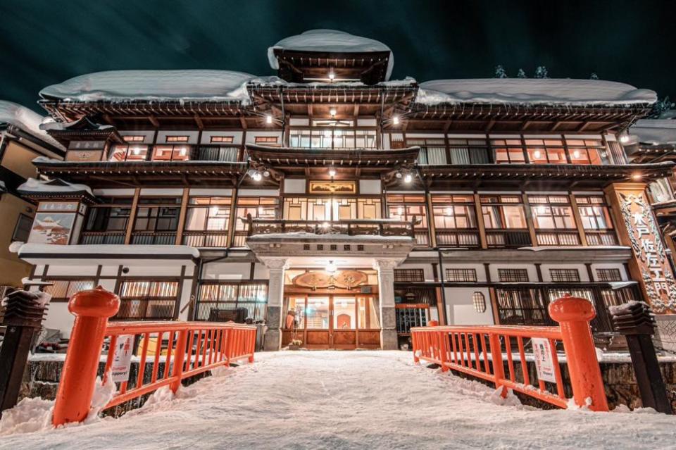 【Winter Limited】Two Days Tour in Northeast Japan｜Ouchi-juku. Yinshan Hot Spring. Zao Snow Monsters. Ropeway｜From Tokyo. (Photo: KKday Singapore)