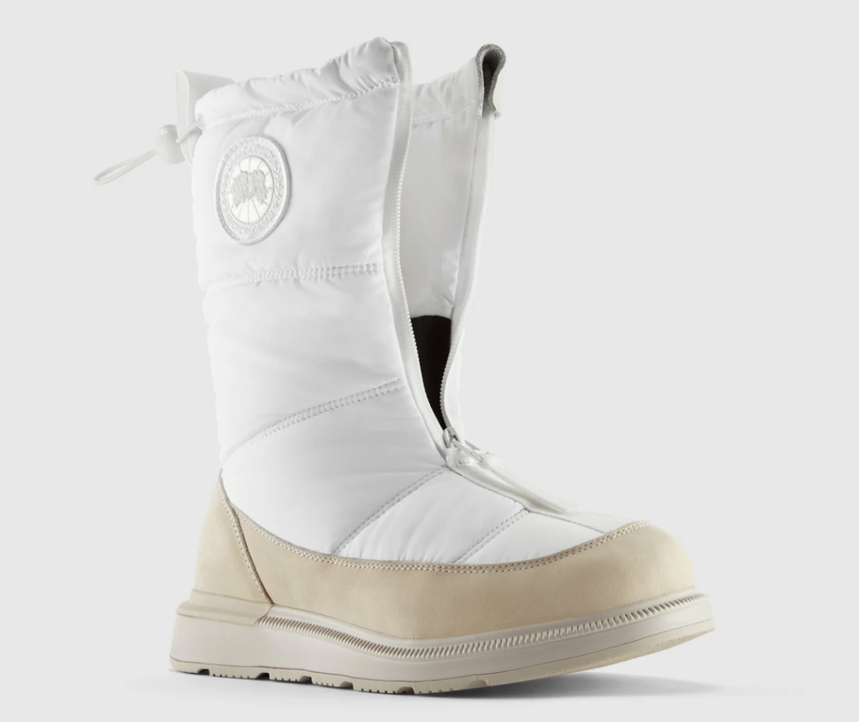 <p><a href="https://go.redirectingat.com?id=74968X1596630&url=https%3A%2F%2Fwww.canadagoose.com%2Fus%2Fen%2Fwomens-cypress-fold-down-puffer-boot-7781W.html&sref=https%3A%2F%2Fwww.townandcountrymag.com%2Fstyle%2Ffashion-trends%2Fg13532208%2Fwhat-to-wear-skiing%2F" rel="nofollow noopener" target="_blank" data-ylk="slk:Shop Now;elm:context_link;itc:0;sec:content-canvas" class="link rapid-noclick-resp">Shop Now</a></p><p>Cypress Fold-Down Puffer Boot</p><p>canadagoose.com</p><p>$650.00</p>