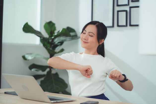 How to Improve Your Posture While Working From Home