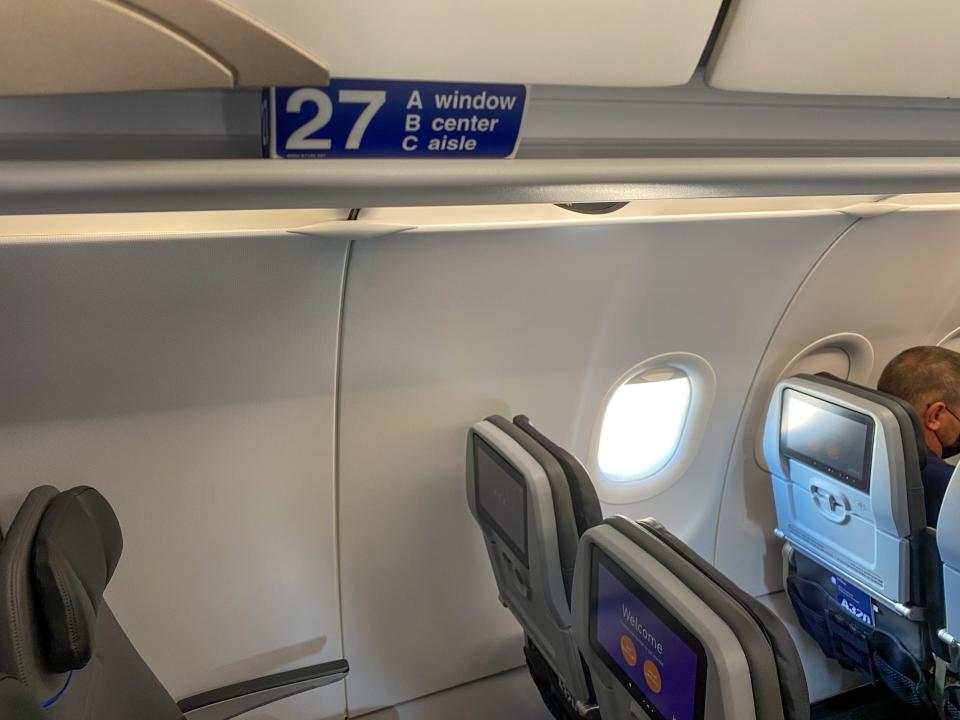 Flying JetBlue Airways Airbus A320 New Phase 2 Interior