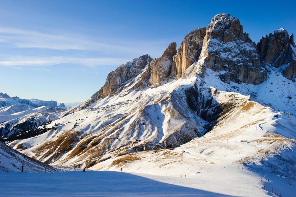 With easy slopes and stunning terrain, Val Gardena is a beginner's utopia (Unsplash)